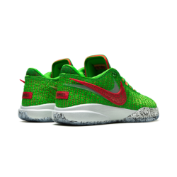 Nike LeBron 20 - Design Épuré