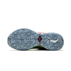 Nike LeBron 20 - Design Épuré