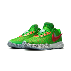 Nike LeBron 20 - Design Épuré